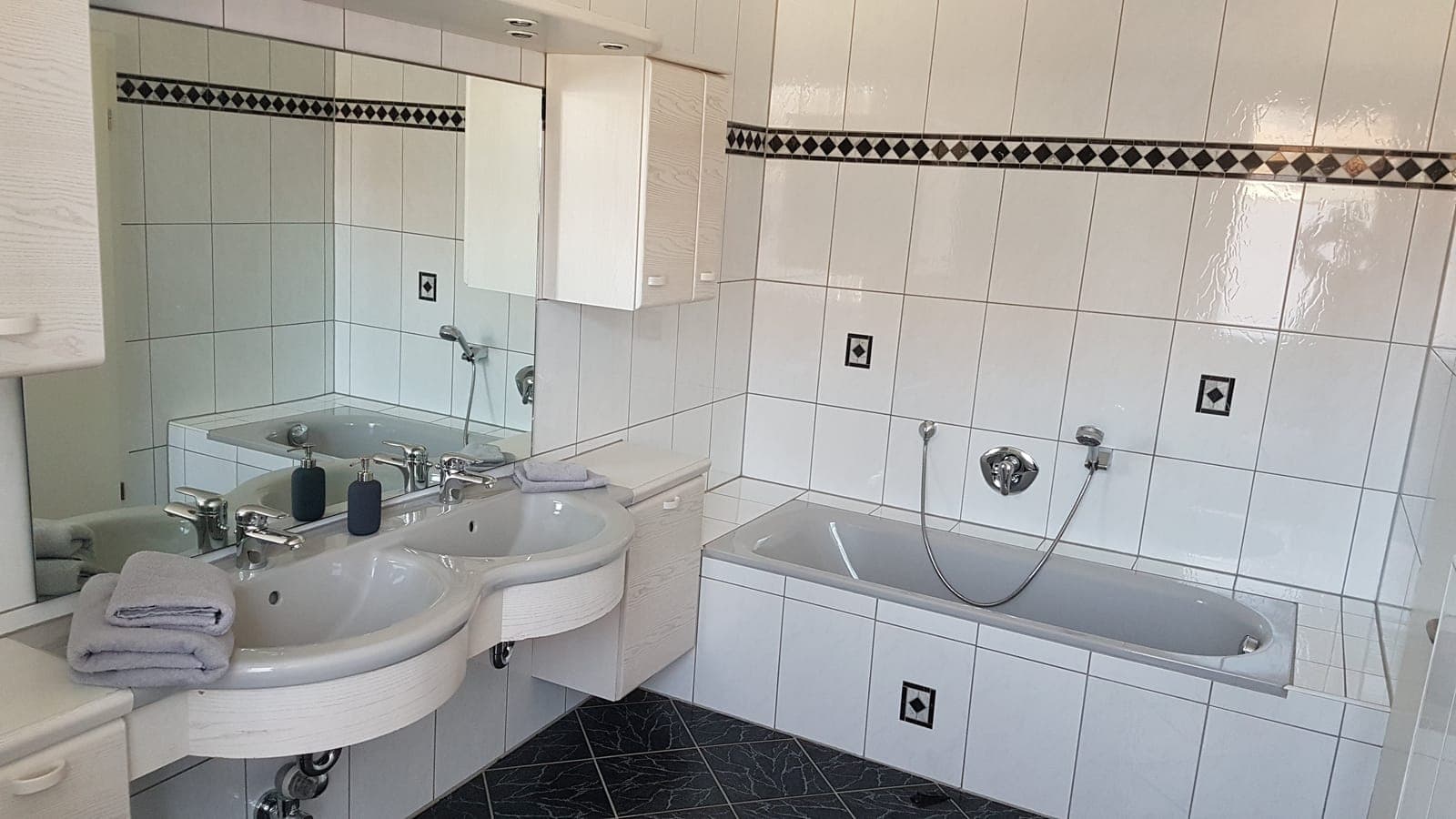 Zimmer 22 – Hildegard in Mülheim an der Ruhr, Ansicht 2 von 5